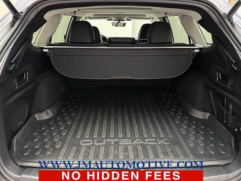 Used 2023 Subaru Outback Limited image 17