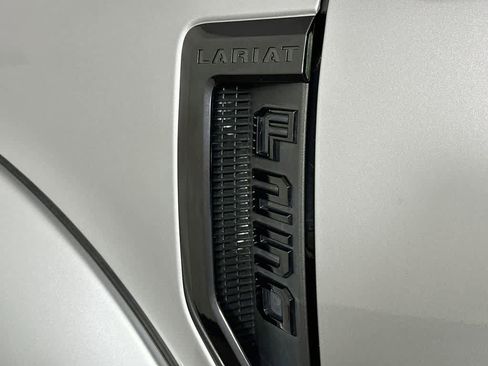Used 2020 Ford F250 Lariat AWD/4WD image 7