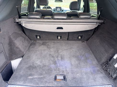 Used 2019 Mercedes-Benz GLE 400 4MATIC image 23