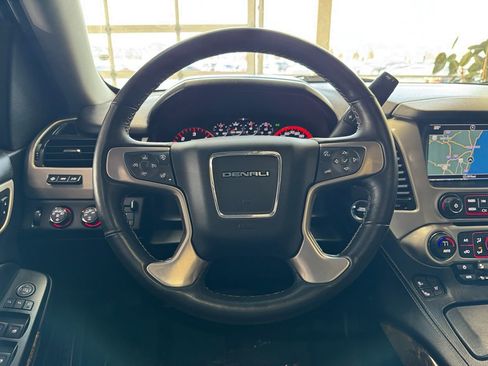 Used 2016 GMC Yukon Denali w/ Open Road Package AWD/4WD image 32