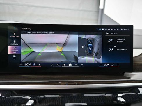 Used 2024 BMW X7 xDrive40i w/ Executive Package AWD/4WD image 8