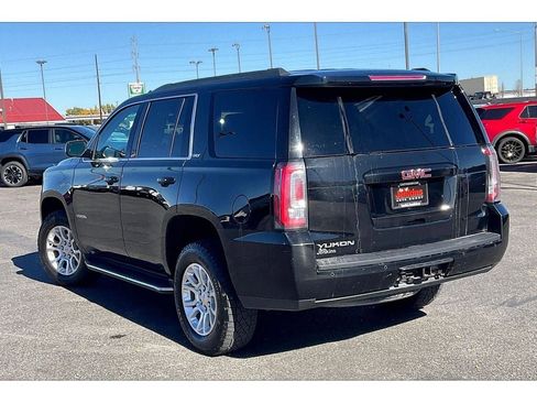 Used 2018 GMC Yukon SLT image 13