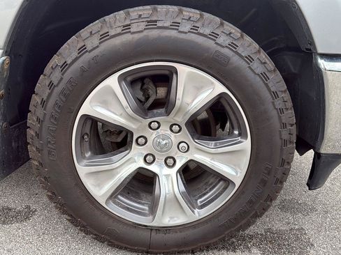 Used 2022 RAM 1500 Big Horn w/ Trailer Tow Group AWD/4WD image 14