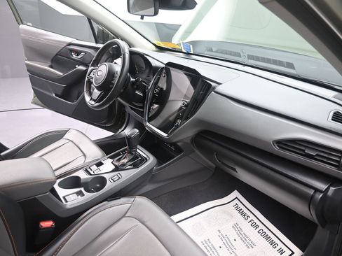 Used 2024 Subaru Crosstrek 2.5i Limited AWD/4WD image 21