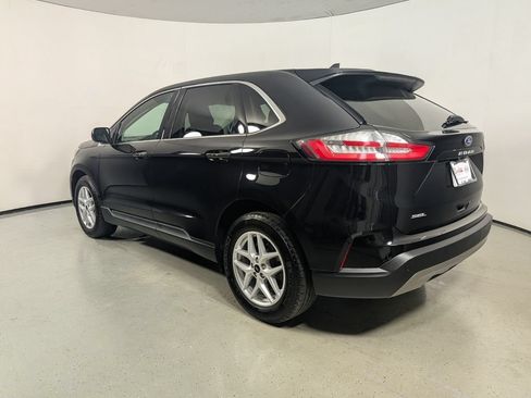 Used 2024 Ford Edge SEL AWD/4WD image 5