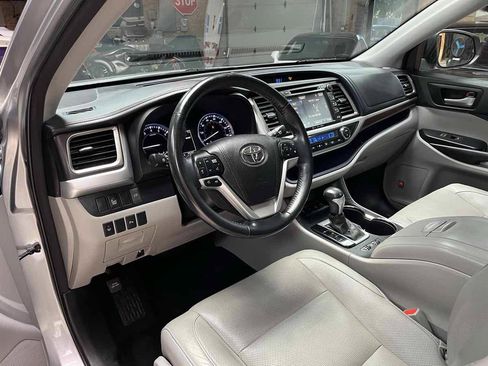 Used 2016 Toyota Highlander Limited AWD/4WD image 20