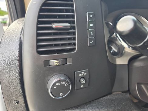 Used 2013 Chevrolet Silverado 1500 LT AWD/4WD image 40