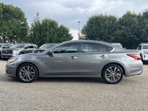 Used 2018 Nissan Altima 2.5 SR w/ SR Special Edition FWD image 19