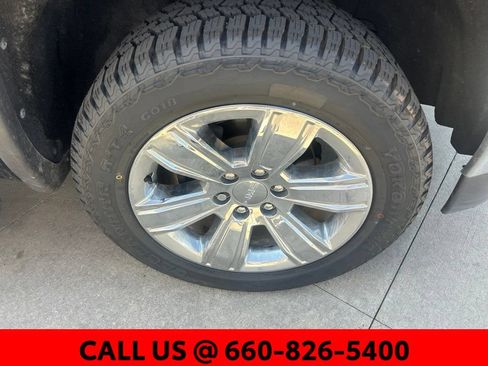 Used 2018 GMC Sierra 1500 SLT AWD/4WD image 5