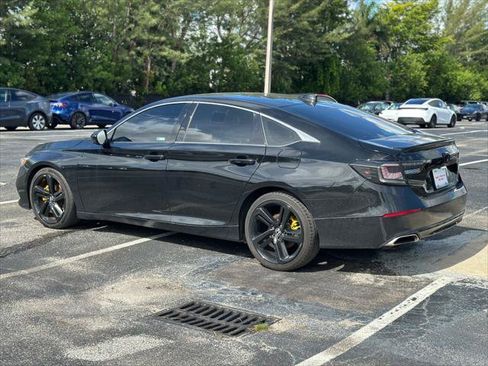 Used 2021 Honda Accord Sport Special Edition image 6