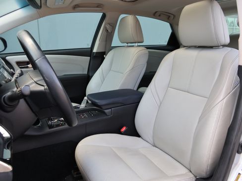Used 2018 Toyota Avalon XLE Premium w/ All Weather Liner Package FWD image 33