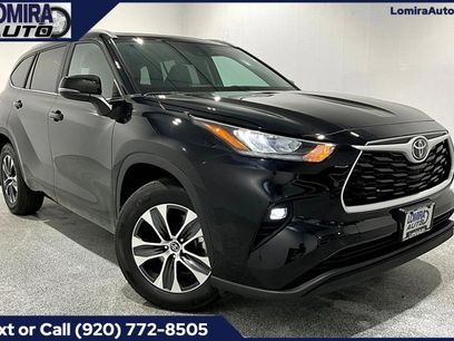 Used 2023 Toyota Highlander XLE
