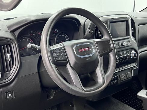 Used 2024 GMC Sierra 2500 Pro w/ Convenience Package AWD/4WD image 4