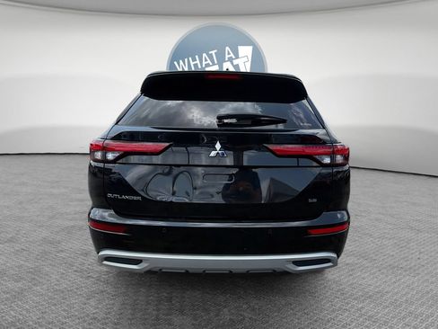 Used 2023 Mitsubishi Outlander SE AWD/4WD image 5
