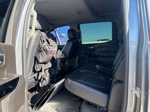 Used 2020 Chevrolet Silverado 1500 RST AWD/4WD image 13