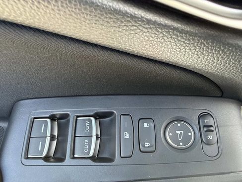 Used 2023 Honda Civic LX image 30