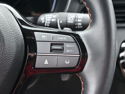 Used 2024 Honda Pilot TrailSport image 22