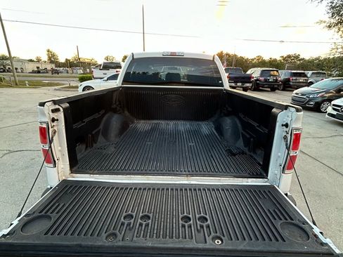 Used 2012 Ford F150 XLT w/ XLT Chrome Pkg image 11