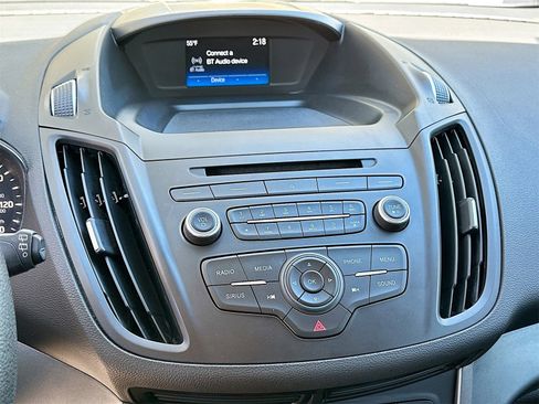 Used 2018 Ford Escape SE image 14