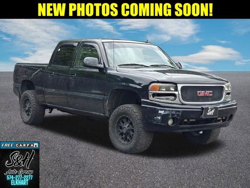 Used 2006 GMC Sierra 1500 Denali w/ Onstar Plus Package AWD/4WD image 1