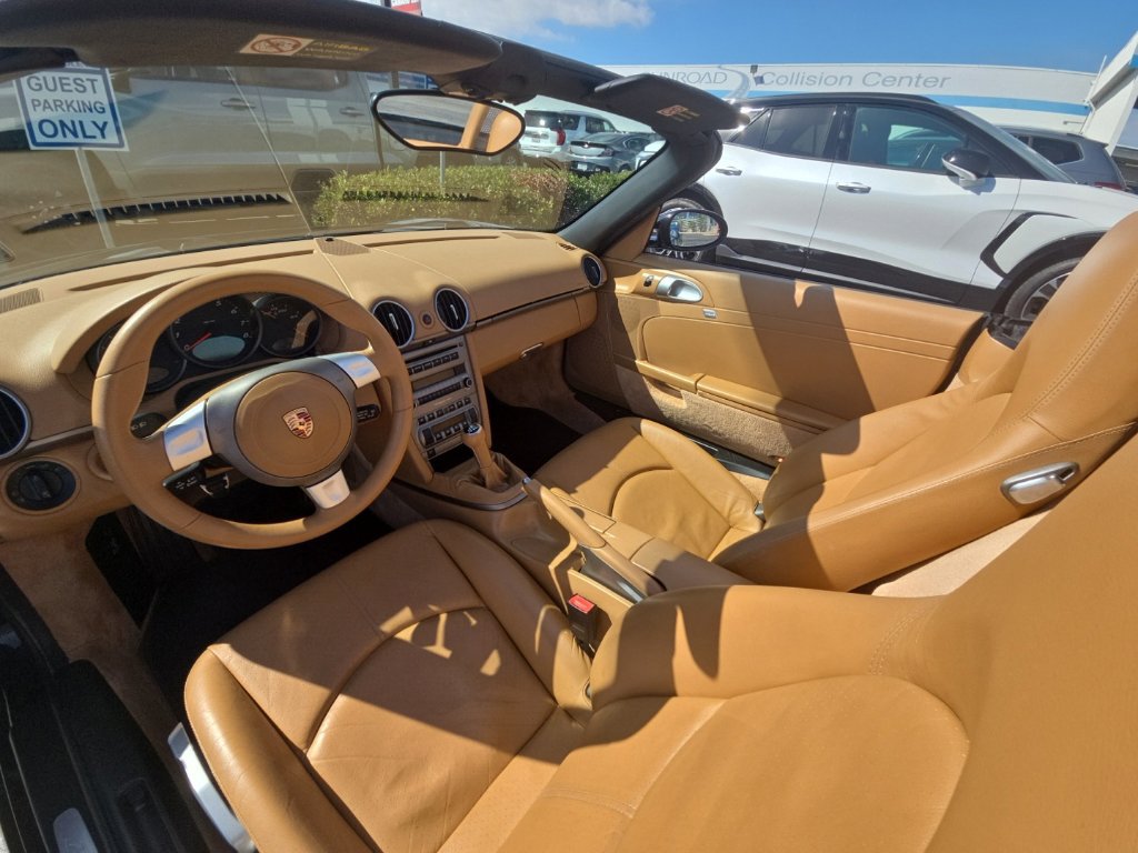 Used 2005 Porsche Boxster RWD image 9