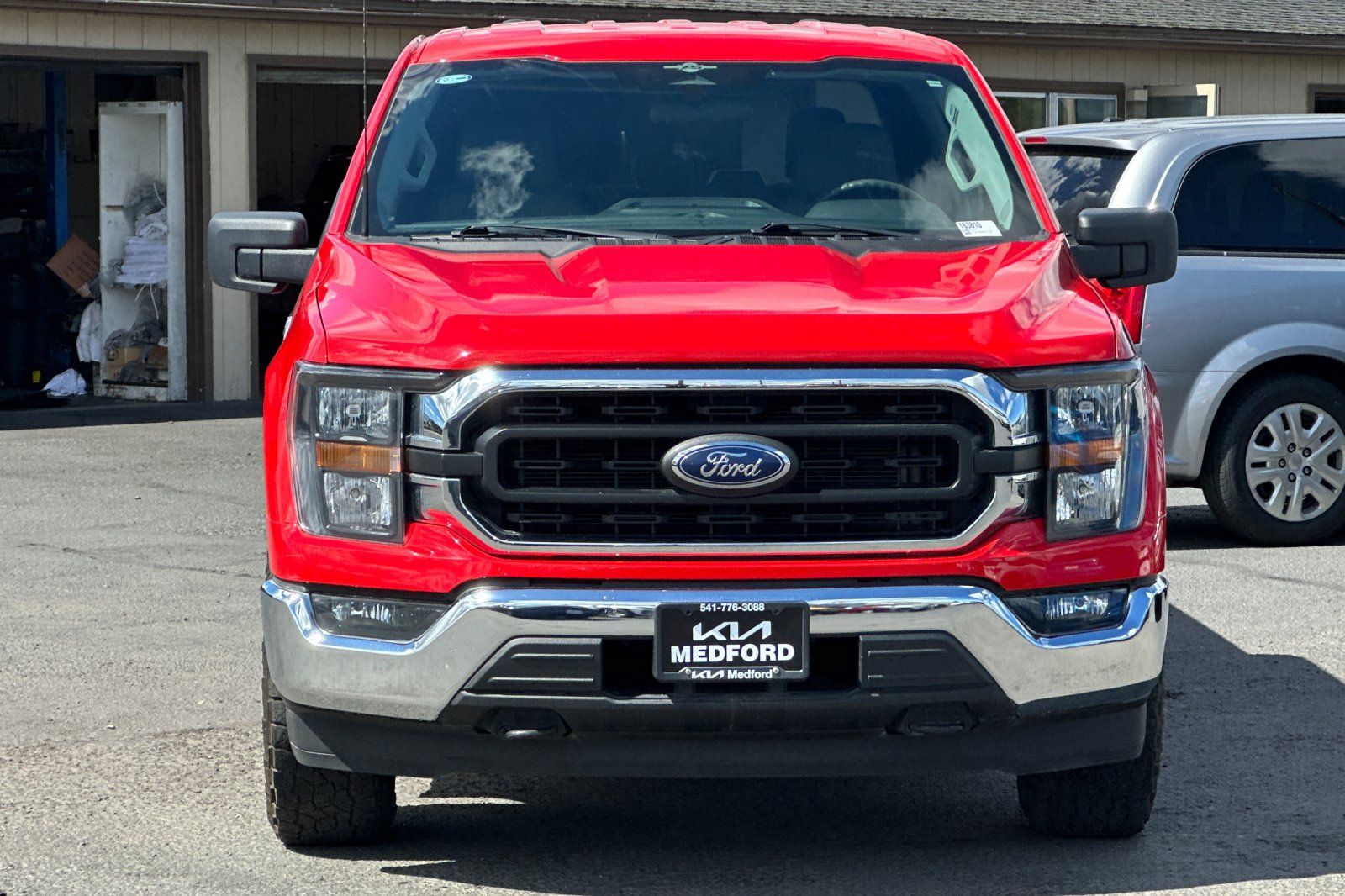Used 2023 Ford F150 XLT AWD/4WD image 10