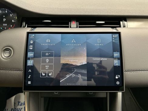 Used 2025 Land Rover Discovery Sport Dynamic SE image 10