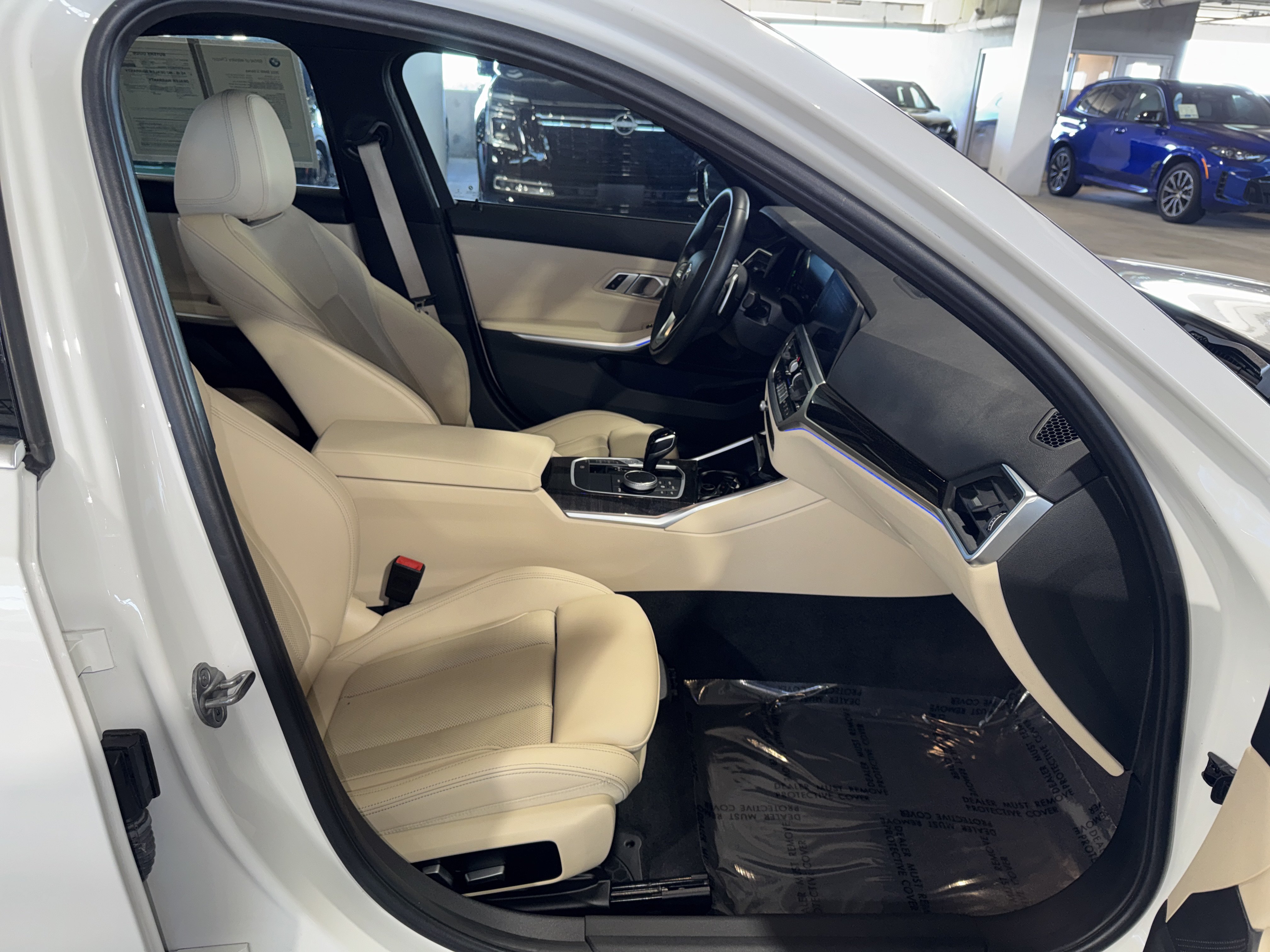 Used 2022 BMW 330i Sedan w/ Driving Assistance Package RWD image 11
