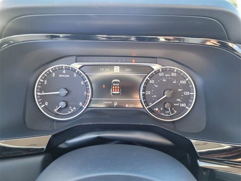 Used 2025 Nissan Pathfinder SL image 26