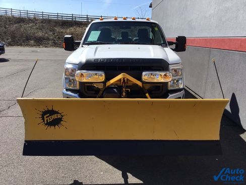 Used 2015 Ford F250 XL w/ Power Equipment Group image 4