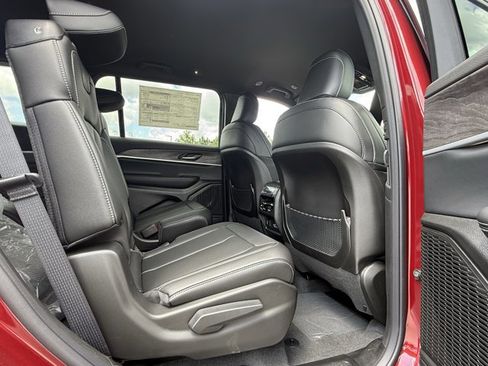 New 2025 Jeep Grand Cherokee L Limited image 14