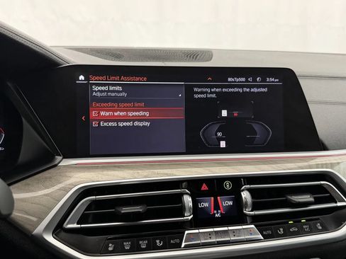 Used 2021 BMW X5 M50i w/ Executive Package AWD/4WD image 38