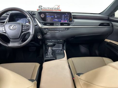 Used 2020 Lexus ES 350 w/ Premium Package FWD image 17