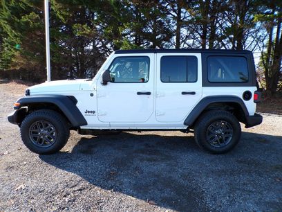 New 2026 Jeep Wrangler Unlimited Sport w/ Convenience Group