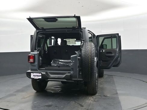 New 2026 Jeep Wrangler Unlimited Sport w/ Convenience Group AWD/4WD image 48