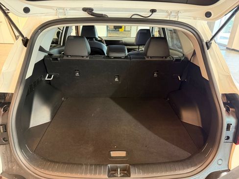 Used 2025 Kia Seltos S FWD image 32