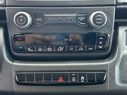 Used 2022 RAM ProMaster 2500 FWD image 19
