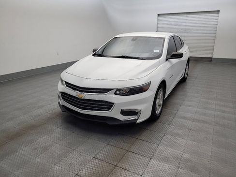 Used 2017 Chevrolet Malibu LS w/ LPO, Convenience Package 2 image 15