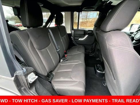 Used 2014 Jeep Wrangler Unlimited Sahara w/ Connectivity Group image 23
