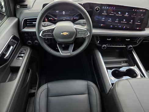 New 2026 Chevrolet Tahoe LS w/ LS Custom Edition AWD/4WD image 11