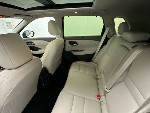 Certified 2023 Nissan Rogue SL w/ SL Premium Package AWD/4WD image 10