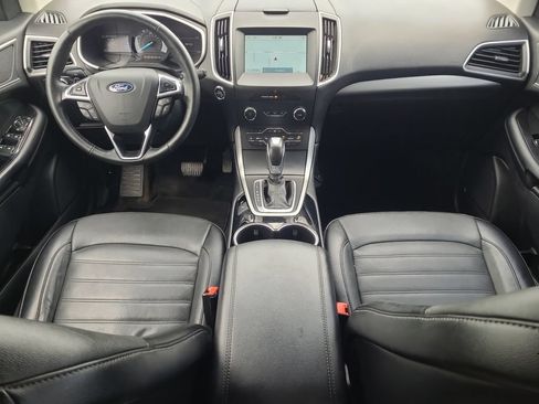 Used 2018 Ford Edge SEL w/ Canadian Touring Package AWD/4WD image 10