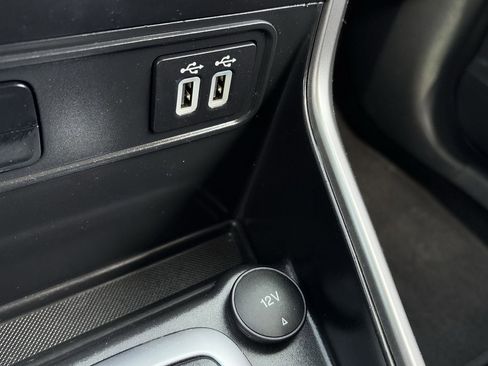 Used 2020 Ford EcoSport SE image 18