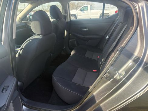 Used 2021 Nissan Sentra SV image 18