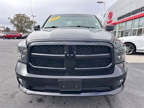 Used 2017 RAM 1500 Express w/ Black Ram 1500 Express Group image 8