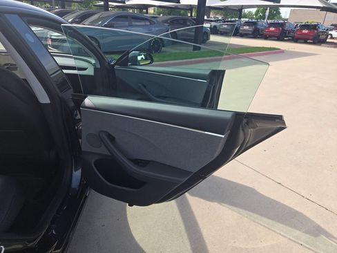 Used 2024 Tesla Model 3 Long Range RWD image 12