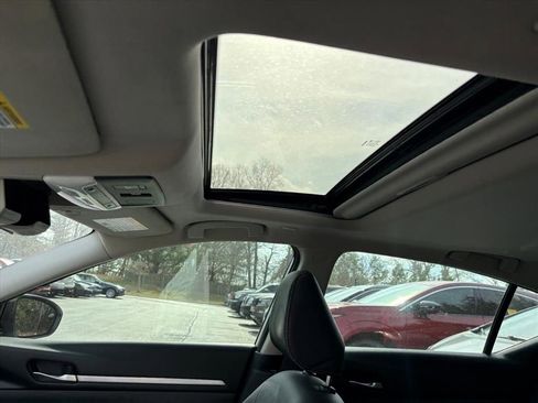 Used 2023 Nissan Altima 2.0 SR image 11