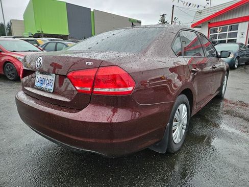 Used 2014 Volkswagen Passat 1.8T S image 3