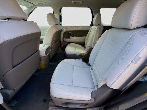 New 2026 Hyundai Palisade Limited FWD image 18