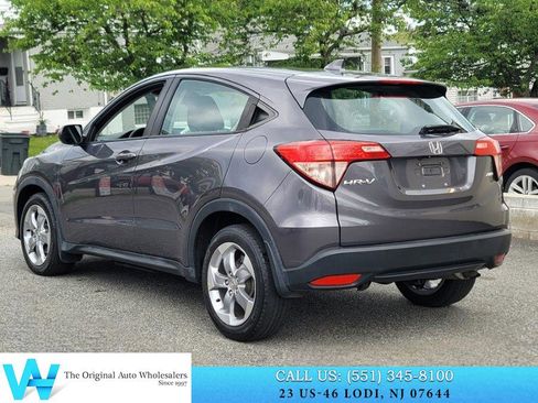 Used 2018 Honda HR-V LX image 3
